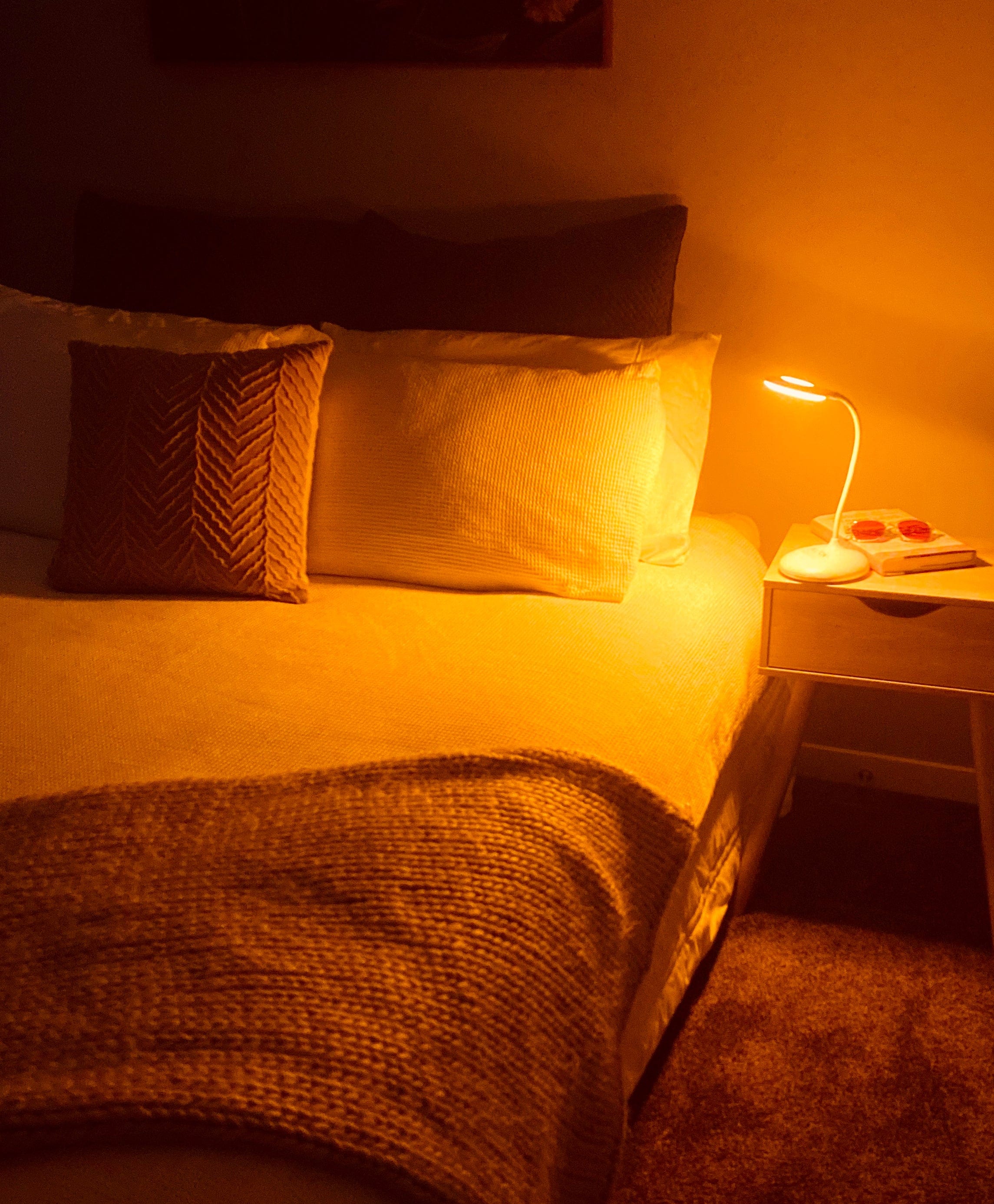 NoBlue Amber Sleep Lamp - Image 3