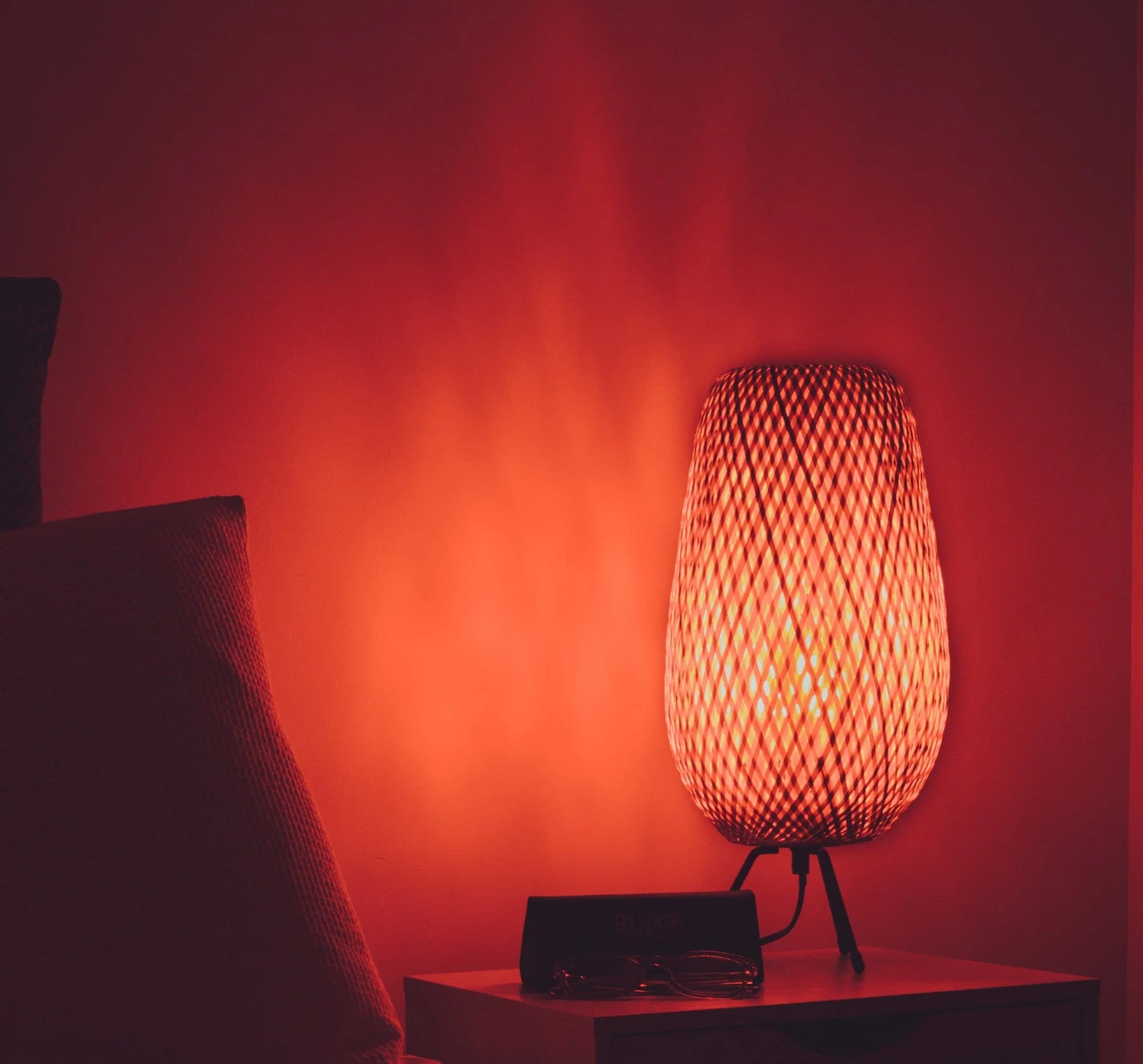 Twilight Red Light Bulb - Image 4