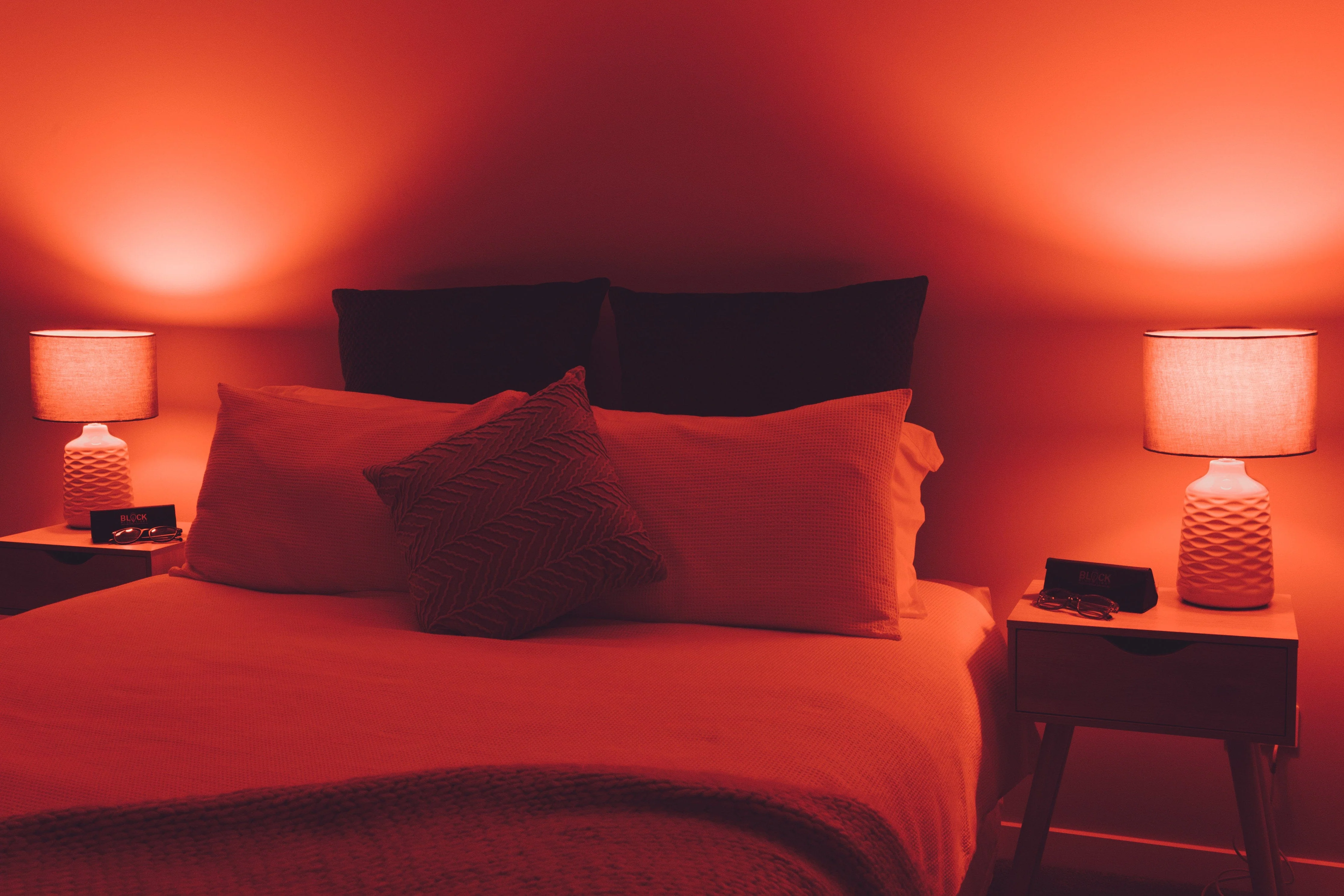Twilight Red Light Bulb - Image 6